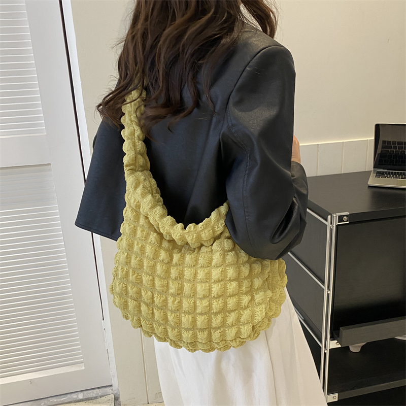 Women Cloud Diamond Fold Tote Bag Summer Large Capacity Fashion Female Underarm Bag Girl Shoulder Bag Bubble Crossbody Bag Bolsa
