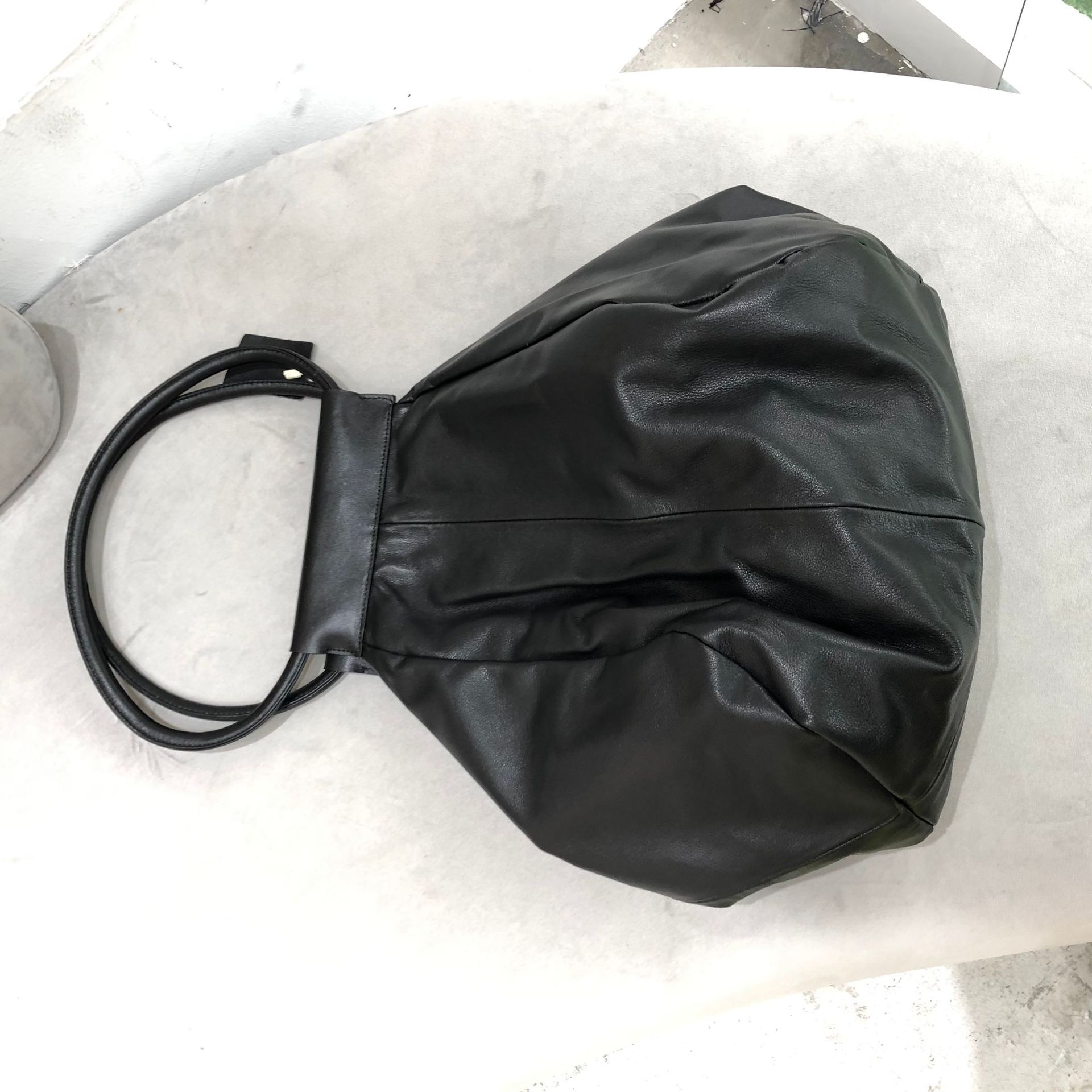 Fashionable and Personalized Handmade Genuine Leather Women's Bag Big Bag First Layer Cowhide Underarm Wrist Bag Large Capacity