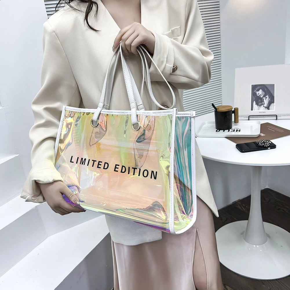 Women Letters Large Capacity Shoulder Bags Laser PVC Transparent Handbag Female Casual Clear Summer Holiday Beach Bag 240802ZYl