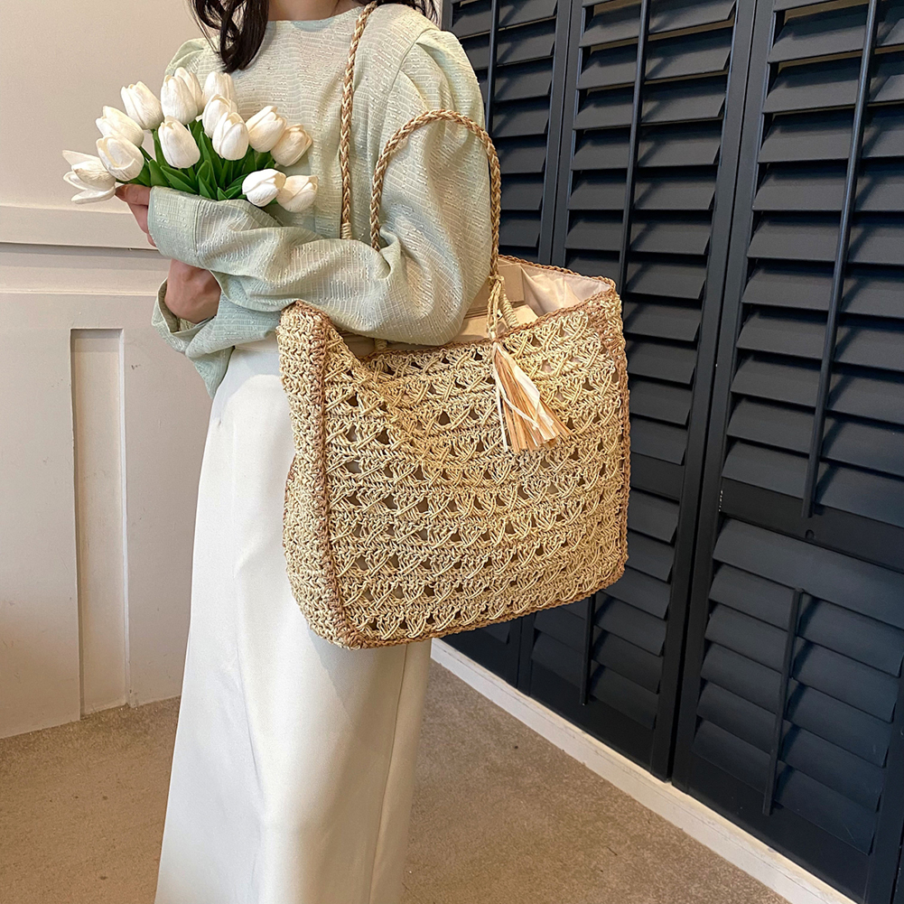 Ladies Big Straw Tassel Woven Tote Bags for Women 2023 Trendy Summer Fashion Shoulder Bag Lady Handbags and Purses Beach Totes