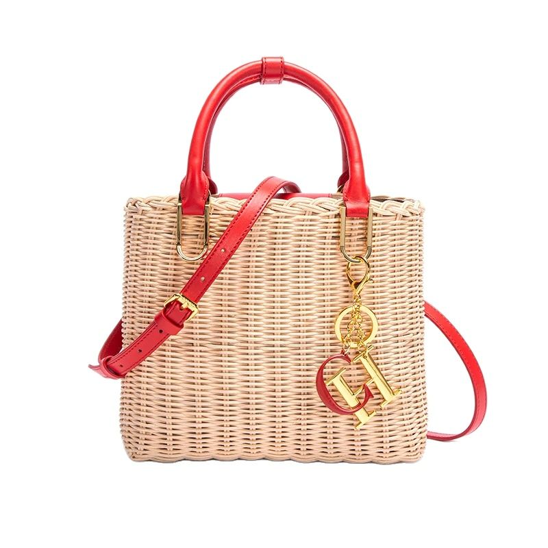 Women's Woven Handbag 2023 Summer New Handwoven Female Bag Leisure Rural Large Capacity Handbag Beach Vacation Handbag