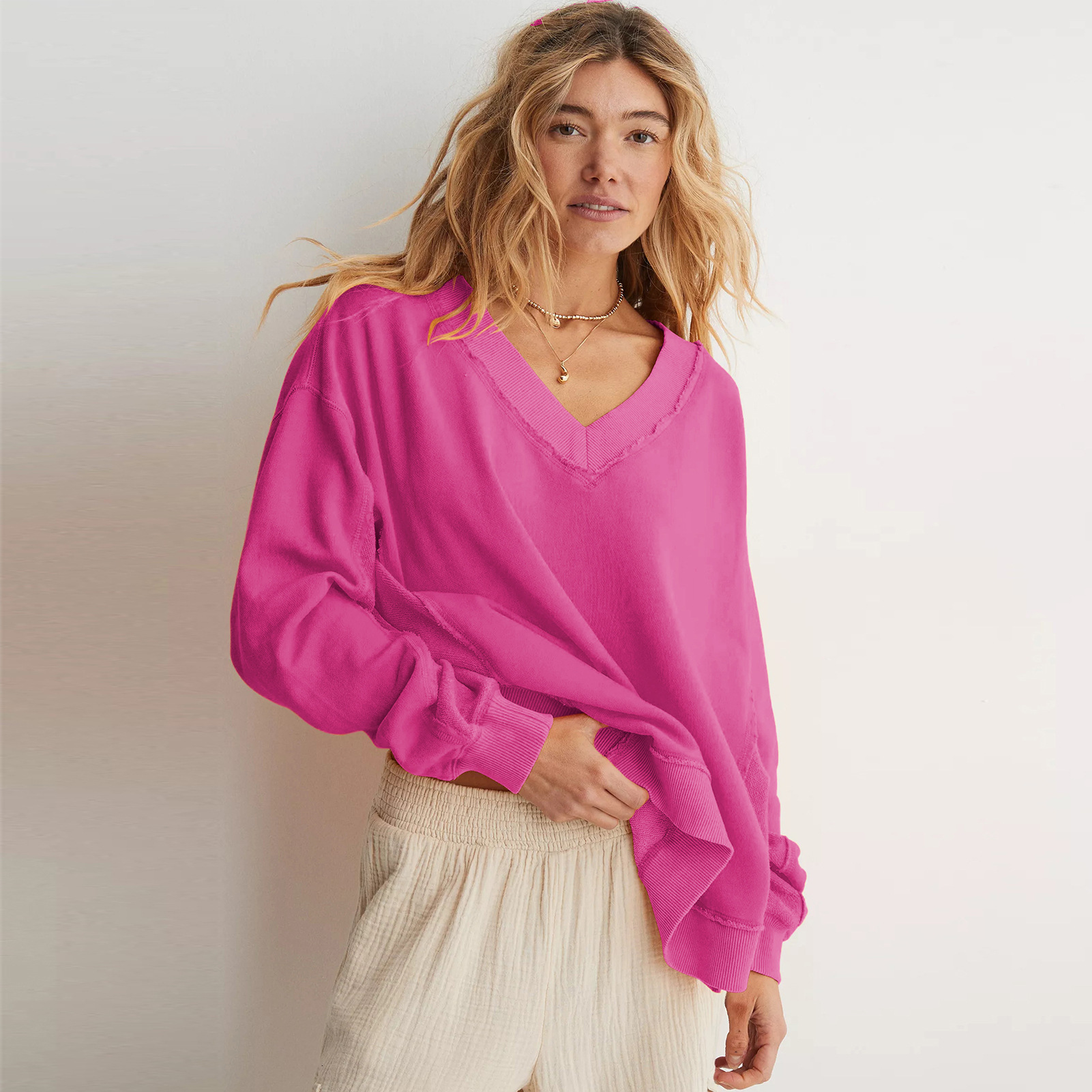 New women's fashion pullover hoodie loose long sleeved top knitted sweater