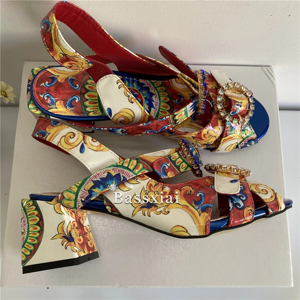 Exotic printed flower patent leather sandals for women thick high heels open toe crystal rhinestone buckle summer shoes 240731