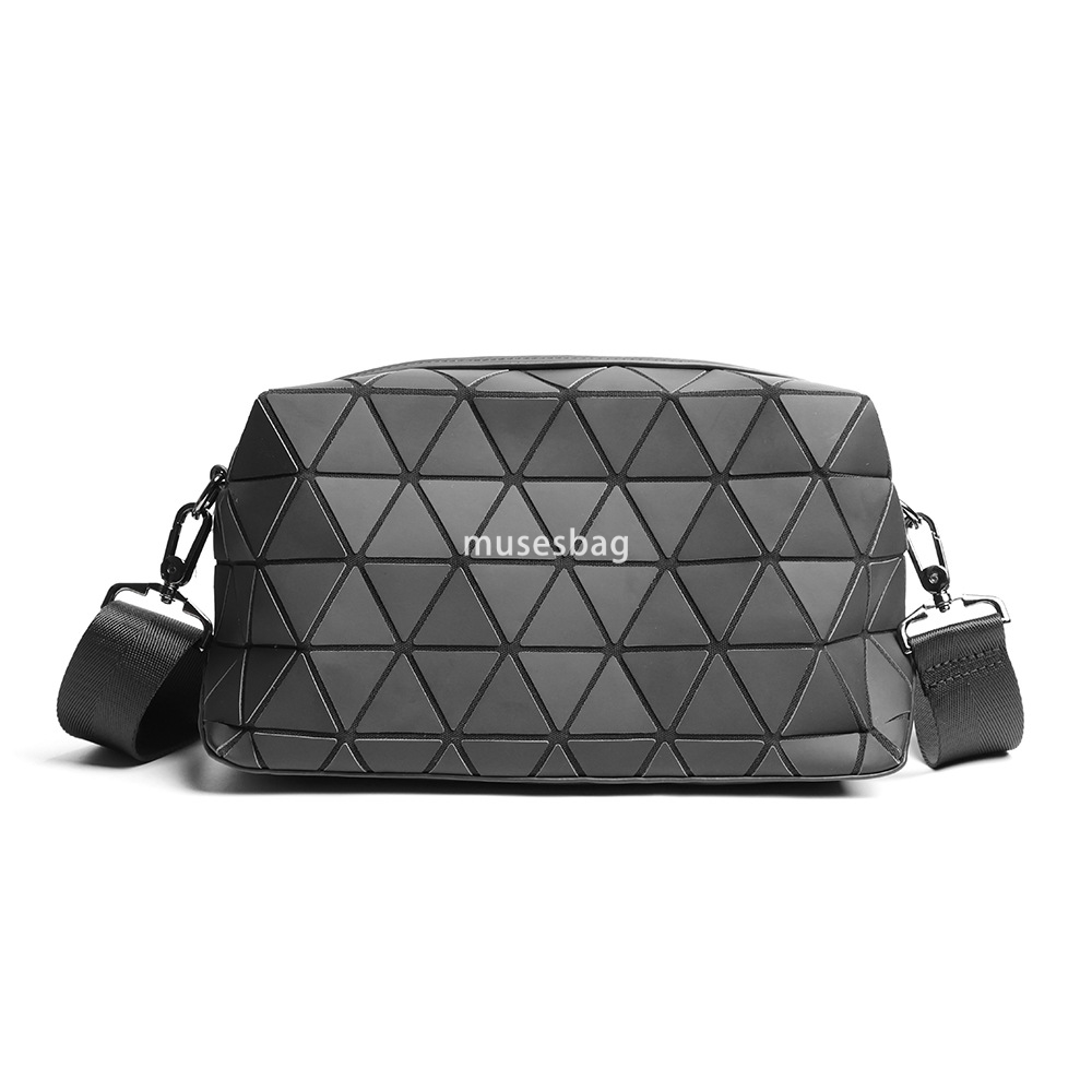 White geometric diamond grid bag for couples single shoulder bag for men and women crossbody bag trendy street fashion small square bag collapsed bag