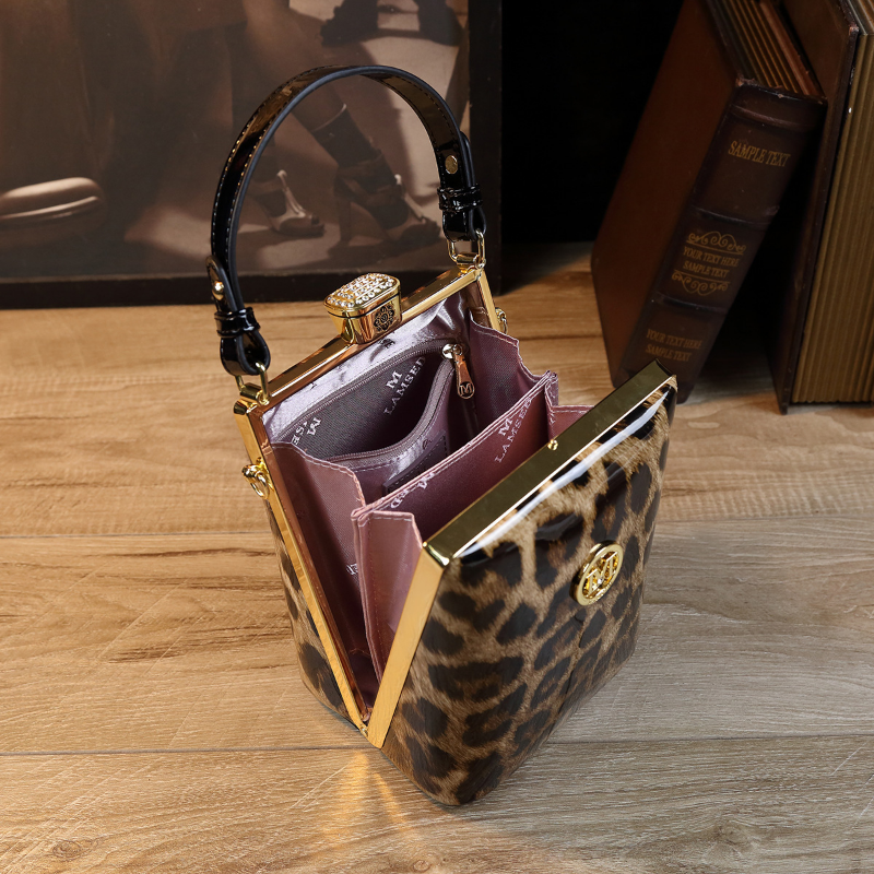 Women Mobile Phone Packages Female Fashion New 2023 Small Crossbody Cosmetic Bag Genuie Leather Handbag Joker Evening Purses