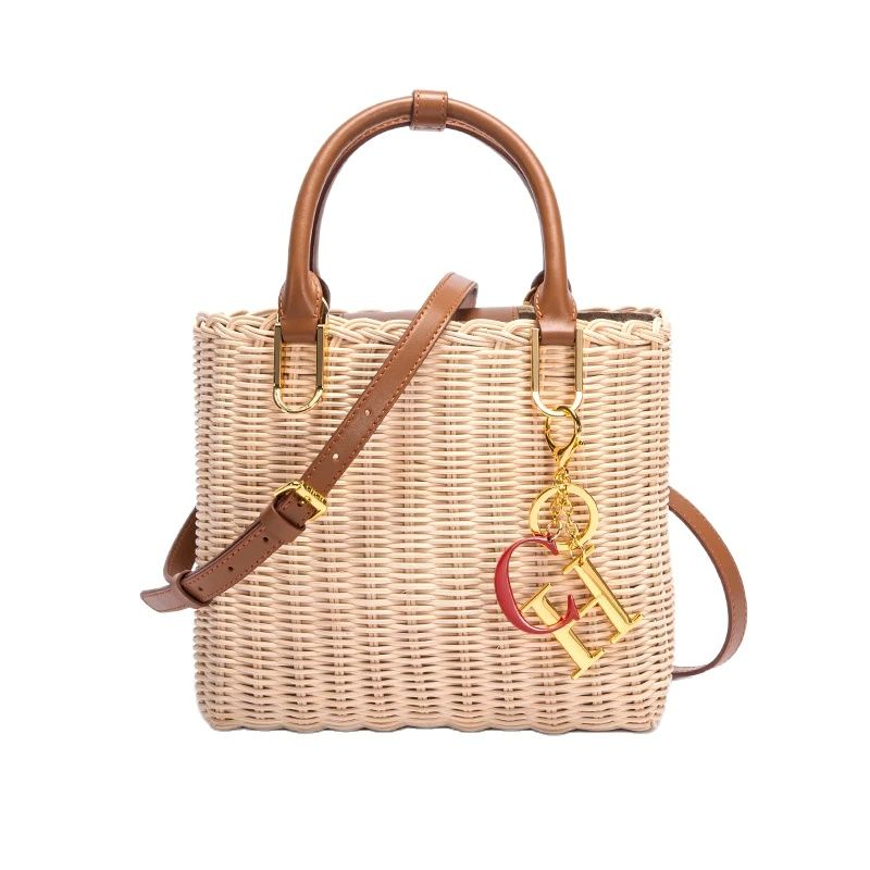 Women's Woven Handbag 2023 Summer New Handwoven Female Bag Leisure Rural Large Capacity Handbag Beach Vacation Handbag