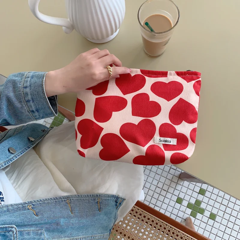 Red Black Green Heart Printed Cosmetic Bags for Women Corduroy Large Makeup Bags Organizer Travel Phone Toiletry Wash Bags