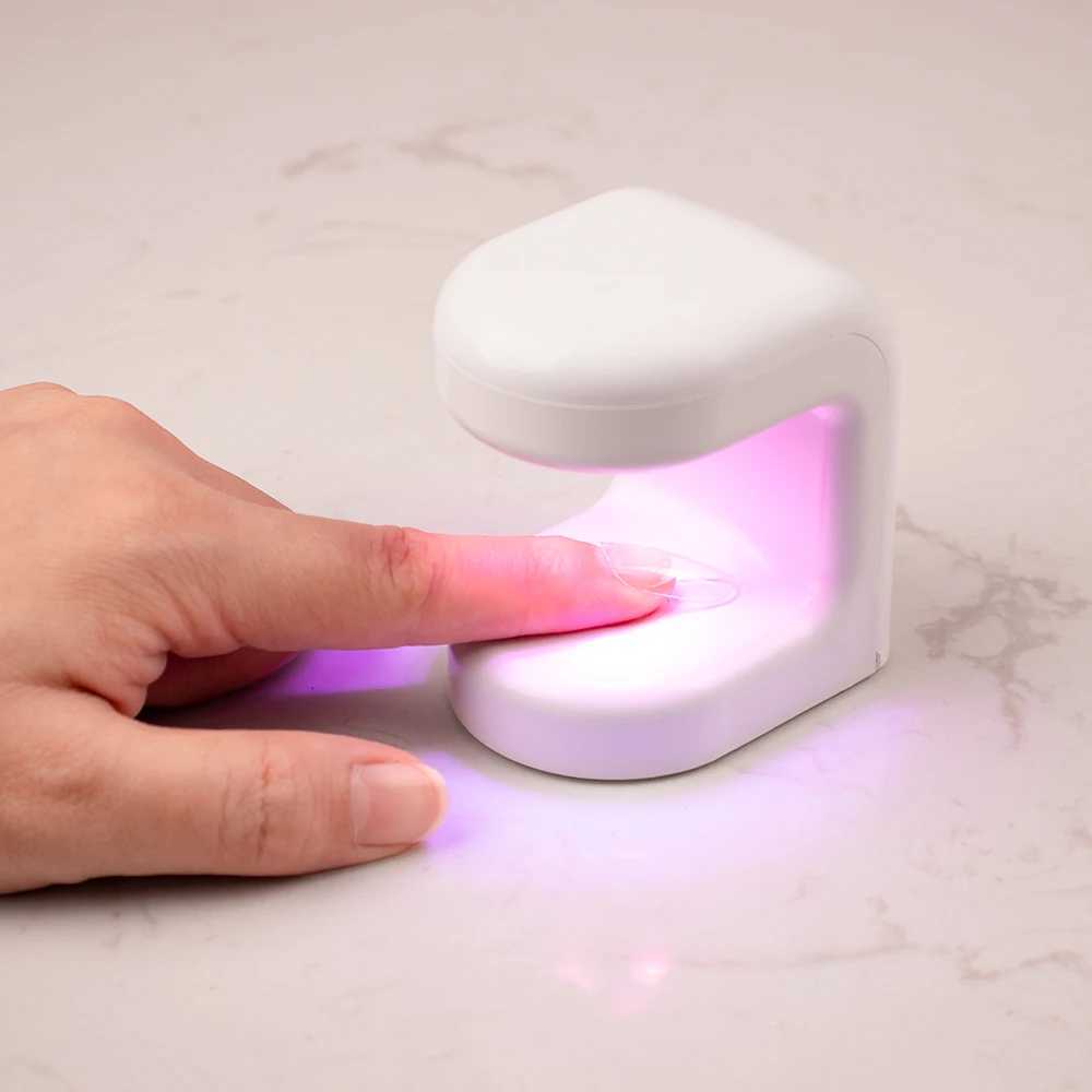 Rechargeable FlashCureLED Lamp 9w Portable Mini UV 365nm 405nm Cordless Nail Red Light Lightweight with USB Cable PortCL240731