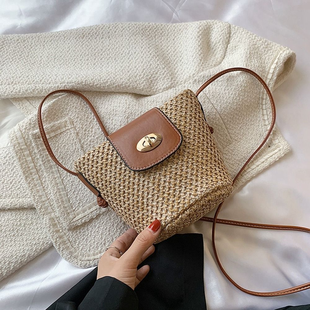 Mini Weave Straw Bag Bucket Bag for Women's Travel Vacation Beach Shoulder Bag Small Crossbody Bag Cute Sweet Style Handbag