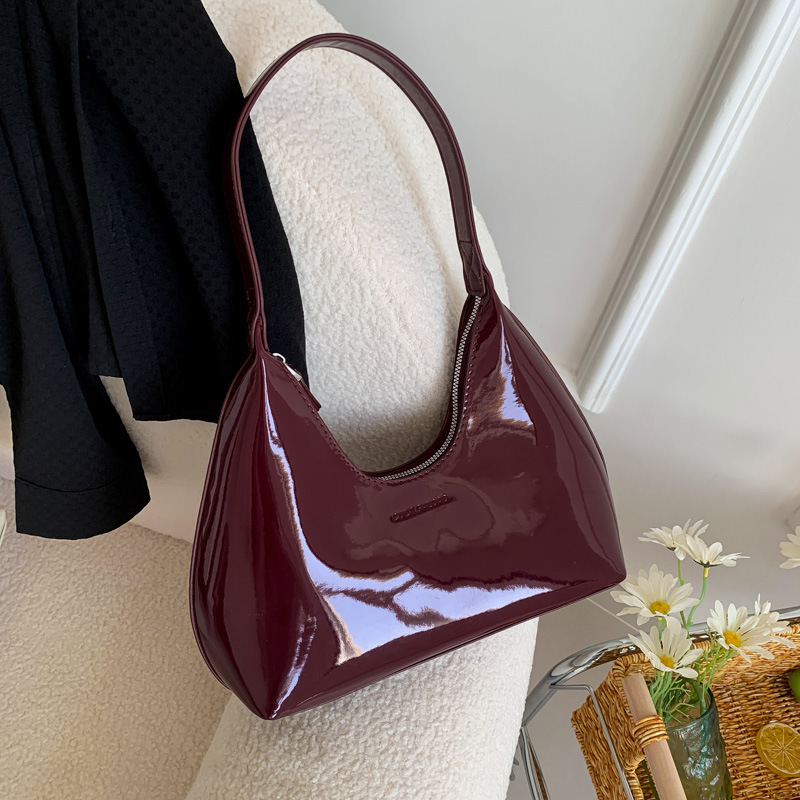 Trendy Designer Solid Shoulder Bags for Women Handbags and Purses 2024 New Fashion Patent Leather Underarm Ladies Tote Bags