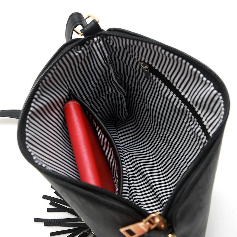 2023 Tassel Small Messenger Bag for Women Trend Shell Female Shoulder Bag Fashion Chain Ladies Crossbody Bags