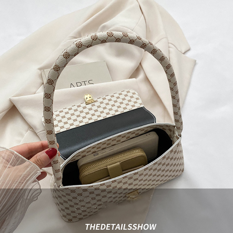 Fashionable and simple shoulder bag, trendy small square bag, foreign style bag,women's 2023 new casual and simple crossbody bag