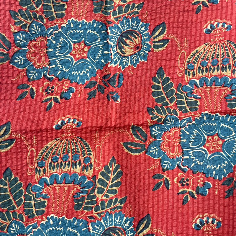 Clothing fabric factory direct supply 60S combed high quality cotton woven salt shrinkage wrinkle digital printing fabrics