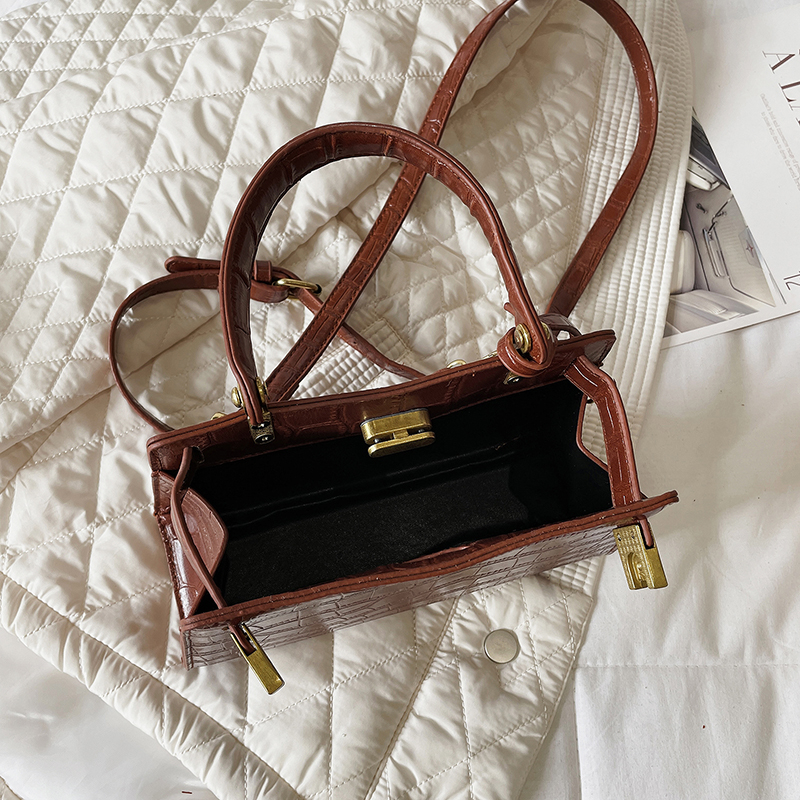 Brand Lock Shoulder Bag for Women High Quality Handbags and Purses Designer Crossbody Bags Large Capacity Female Briefcases
