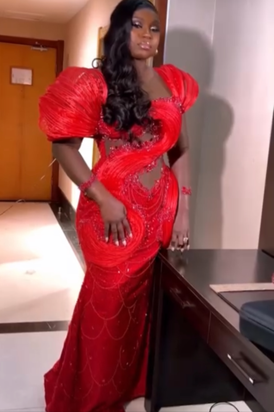 2024 Plus Size Red Mermaid Evening Dresses Lacefull Crystals Beaded Stylish Prom Formal Party Second Reception Birthday Engagement Gowns Dress for Wom