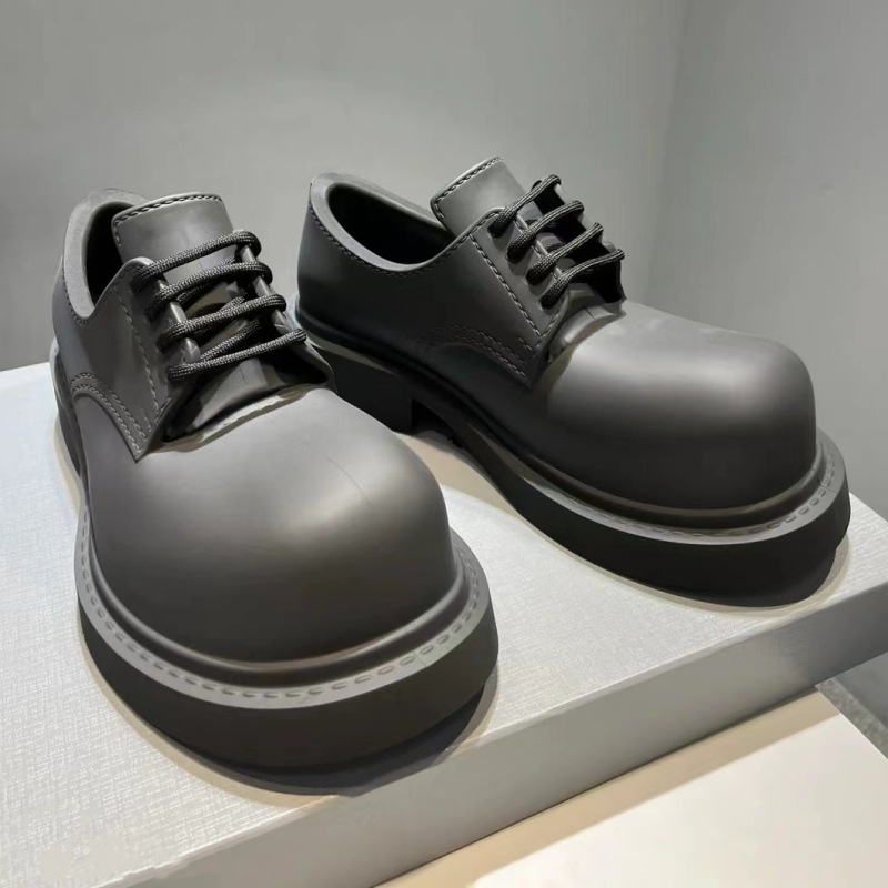 New Platform Women Loafers Fashion Round Toe Chunky Retro Flat Shoes Female Slip on Casual Women Low Top Thick Sole Single Shoe