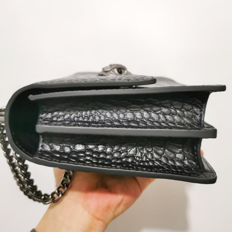 2023 New Luxury Design London Classic style One-shoulder Crossbody Messenger Handbag Small Square Bags Genuine Leather Chain Bag