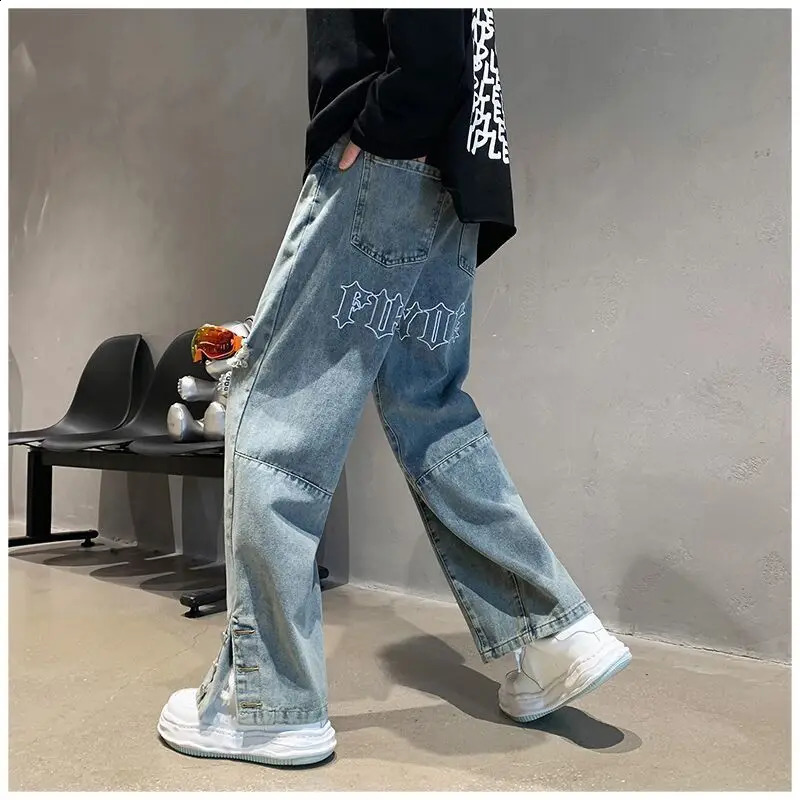 Mens letter embroidered hip-hop loose jeans casual hole street wear straight denim mens Y2K bagged jeans 240829