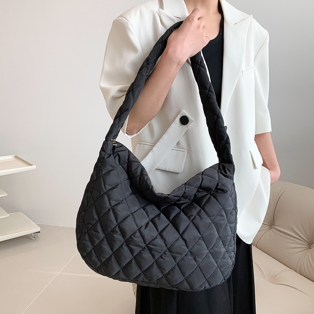 Lattice Pattern Shoulder Bag for Women Space Cotton Handbag Lightweight Large Capacity Totes Padded Ladies Quilted Shopper Bag
