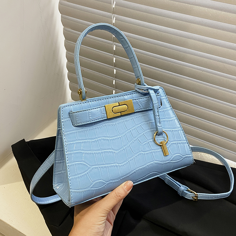 Brand Lock Shoulder Bag for Women High Quality Handbags and Purses Designer Crossbody Bags Large Capacity Female Briefcases