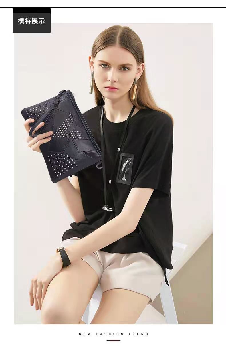 Women's Rivet Shoulder Bag Black PULeather Crossbody Bag Enveloped Daily Small Messenger Bags Shopping Lady Handbag