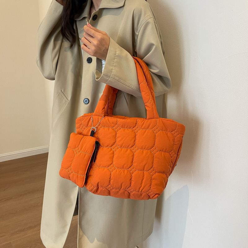 Down Feather Padded Shoulder Bag Set For Women 2023 Luxury Designer Handbags Embroidery Thread Plaid Large Capacity Shopper Tote