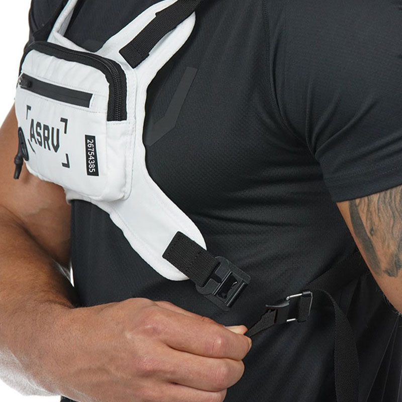 Adjustable Nylon Chest Rig Bag Vest Hip Hop Streetwear Functional Tactical Harness Chest Bags Kanye West Waist Bag Fashion ZY967