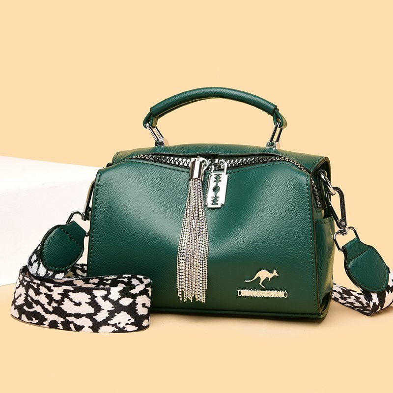 Fashion Tassel PU Leather Women Handbag Designer Women Shoulder Bag High Quality Ladies Crossbody Bag Luxury Female Tote Bag