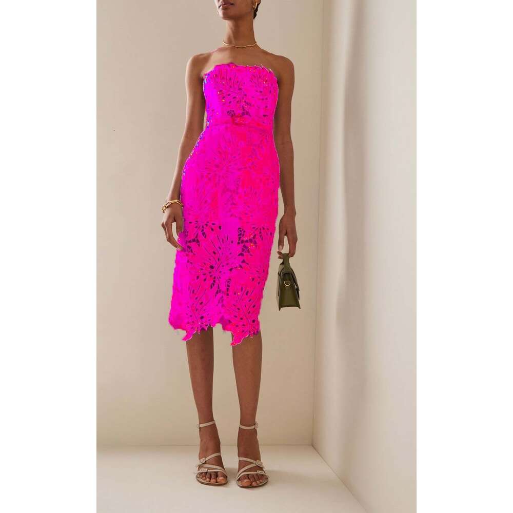New strapless maple leaf water-soluble lace with waist belt slim fitting bandage dress small formal dress seaside vacation style
