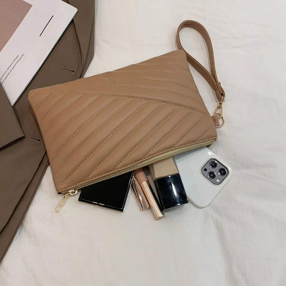Women Wristlet Bag Stylish Women Leather Envelope Bag Shopping Traveling Portable Small Purse Clutch Wallet 240802