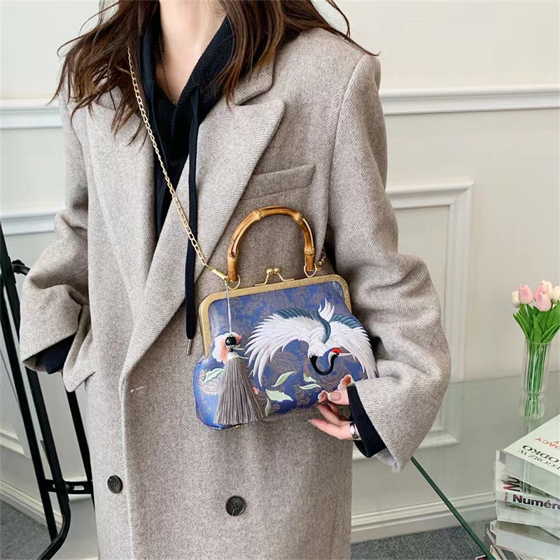 Embroidery Jacquard Bamboo Hand Lock Shell Bags Designer Bag Women Shoulder Crossbody Chain Tote Women's Handbags Purses Bag