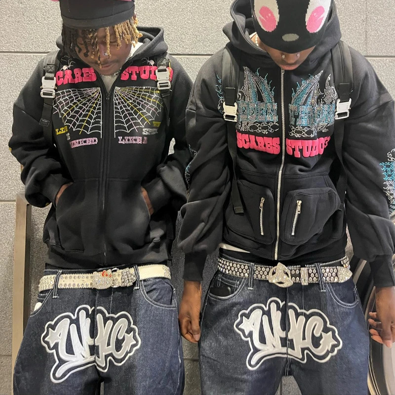 Y2K mens street jeans with printed letters black retro pants Harajuku fashion casual loose mens rock wide leg pocket jeans 240829
