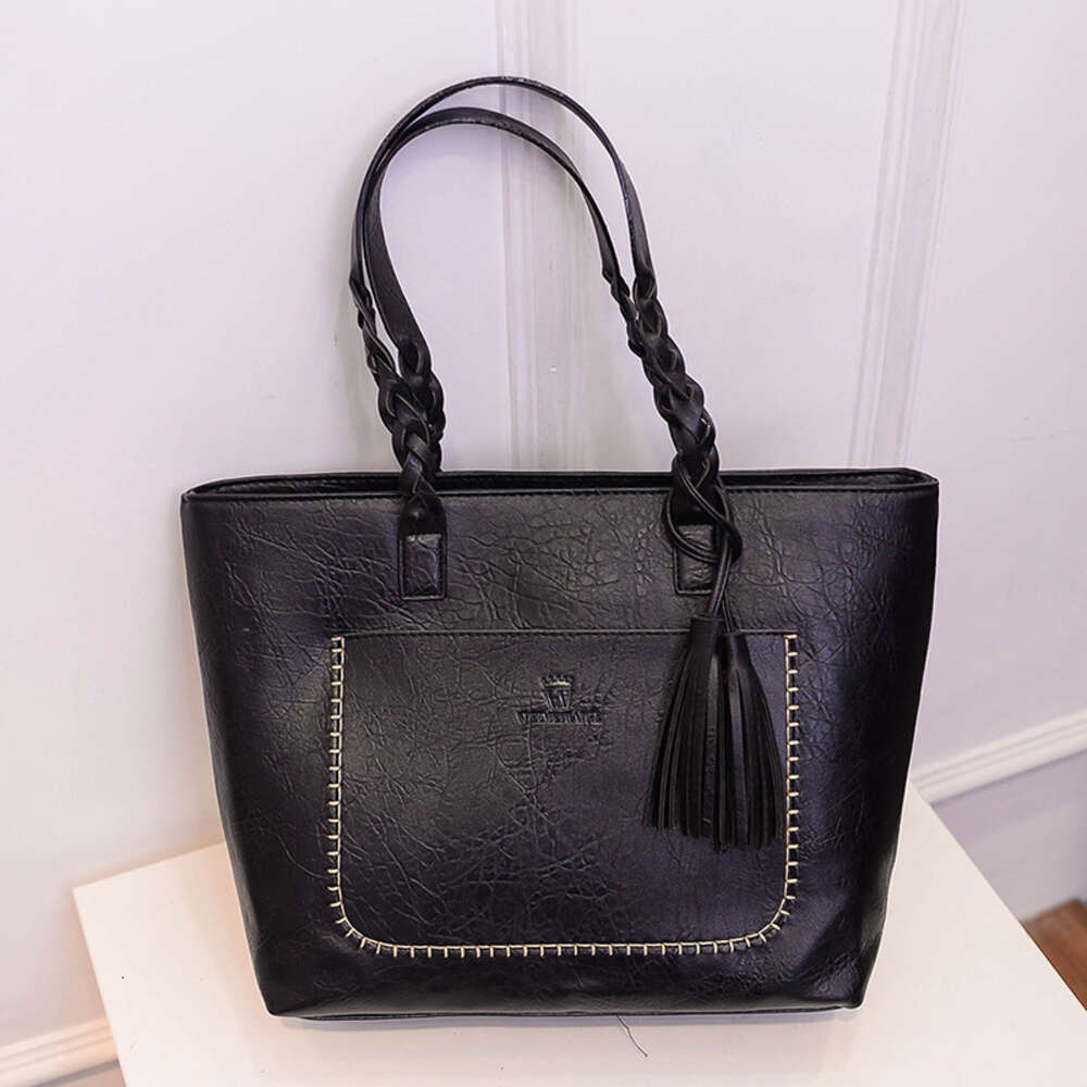 Solid Portable Shoulder Color Antique Woven Fried Dough Twists Leather Lady Tote Shopping Fashion Tassel Pendant Internal Zipper Pocket Bag