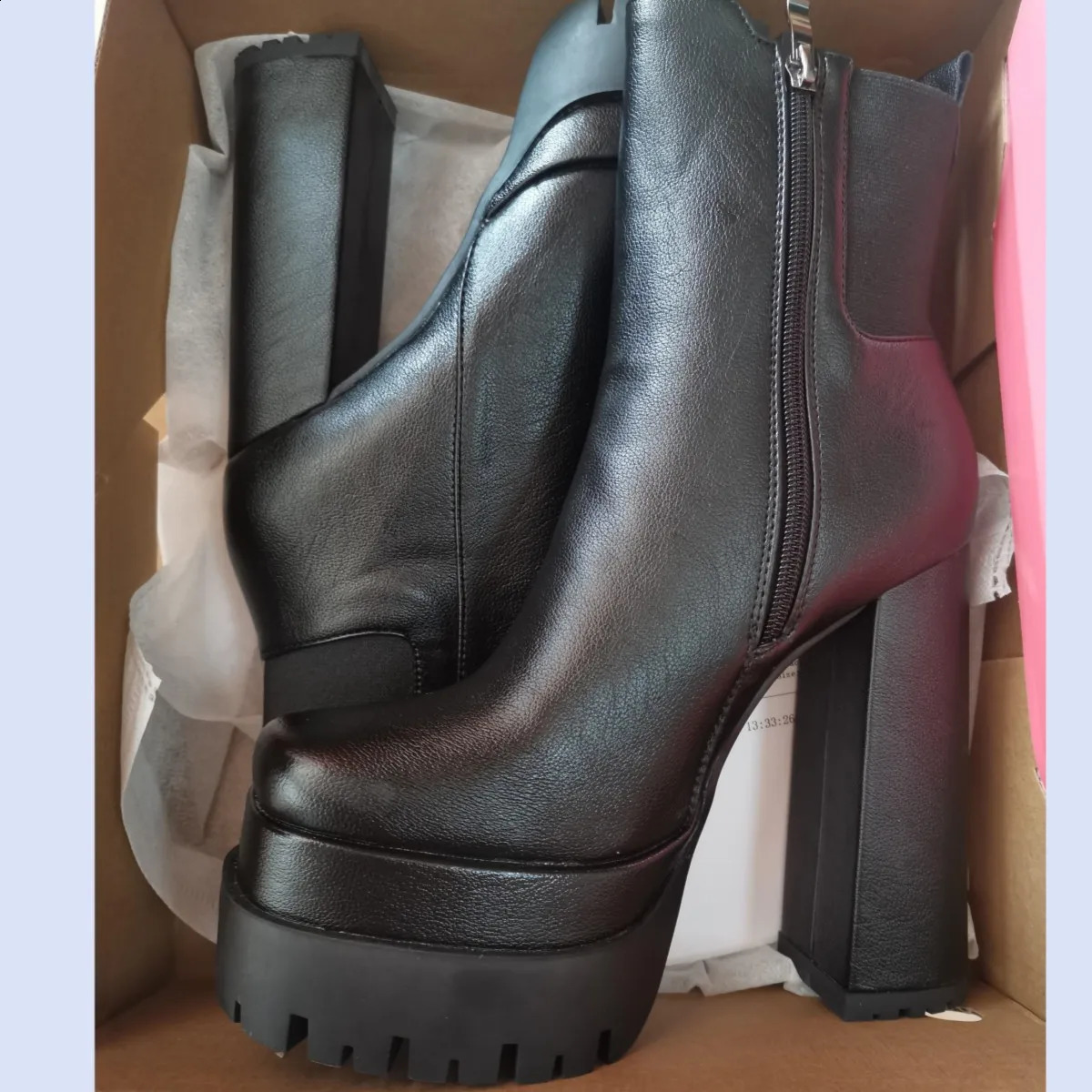 INS Leather Womens Ankle Boots Platform High Heels Black and White Short Boots Winter Gothic Punk Boots Party Shoes Womens Large Size 240731