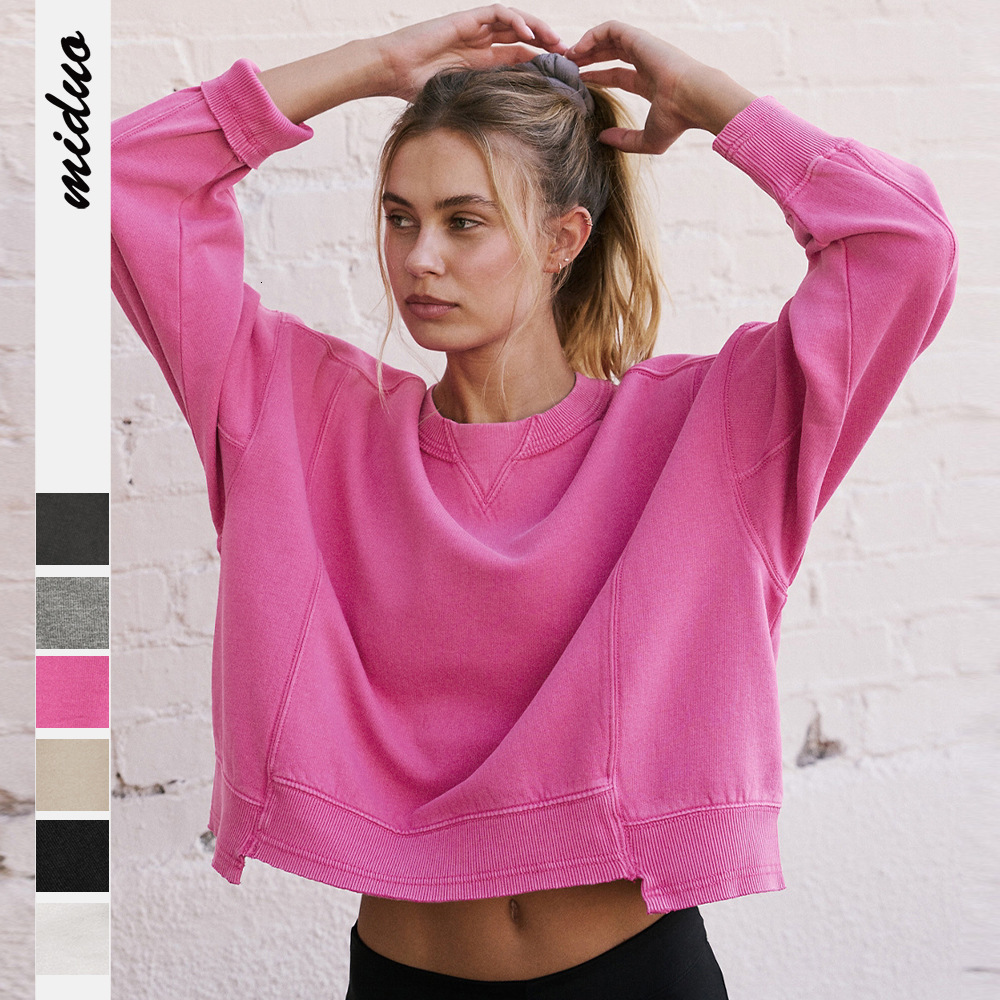 long sleeved women's spring and autumn round neck top