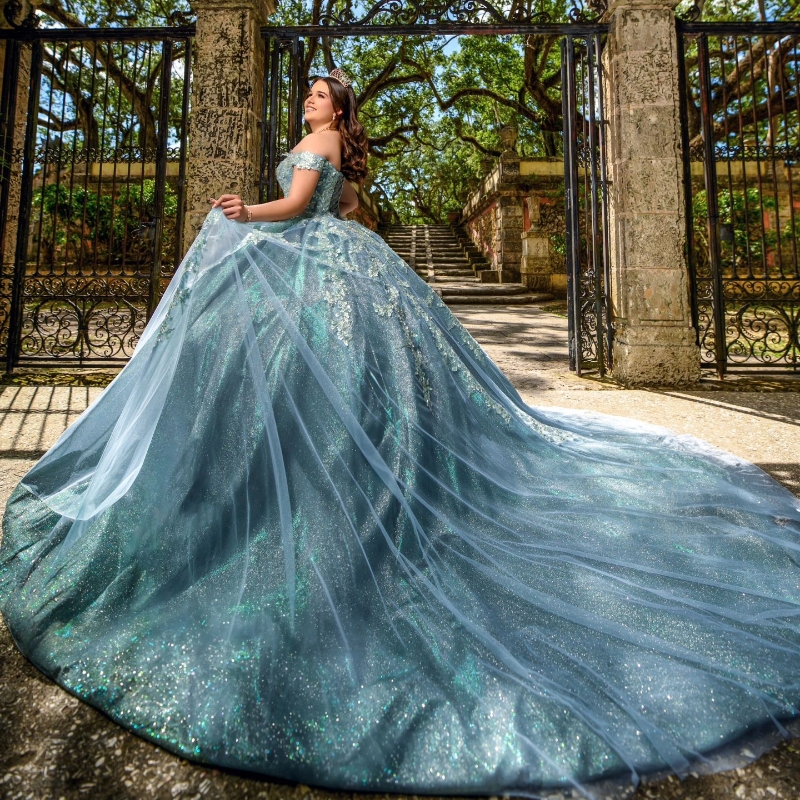2024 Quinceanera Dress Sweet 16 Ball Gown Off The Shoulder Applique Lace Beading Sleeveless Formal Vestidos De 15 Anos