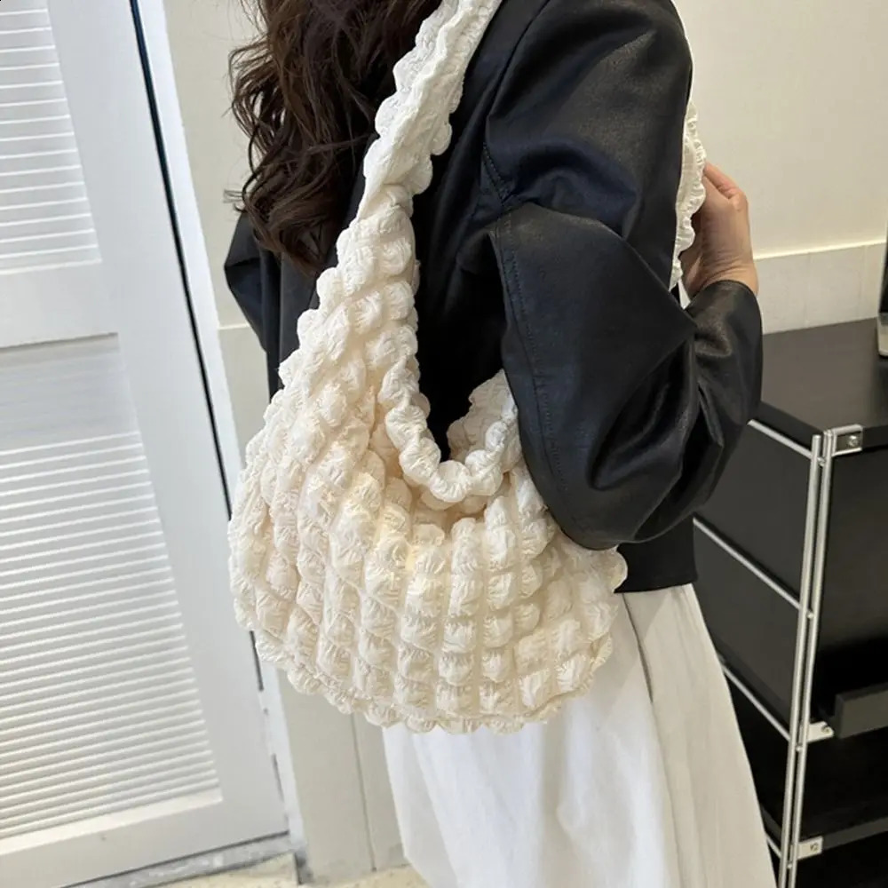 Quilted Pleated Crossbody Bag for Women Padded Shoulder Bag Ruched Cloud Bubbles Nylon Handbags Purse Large Puffer Tote Bag 240822