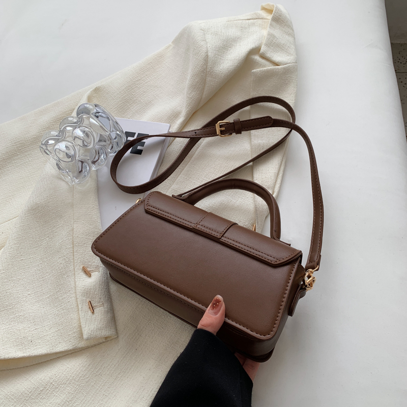 Pu Leather Shoulder Bag for Women Handbag - Fashion Crossbody Bags Vintage Underarm Bag Square Satchel (Black)