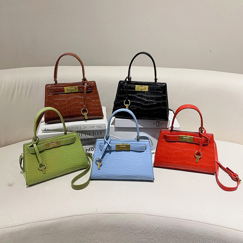 Brand Lock Shoulder Bag for Women High Quality Handbags and Purses Designer Crossbody Bags Large Capacity Female Briefcases