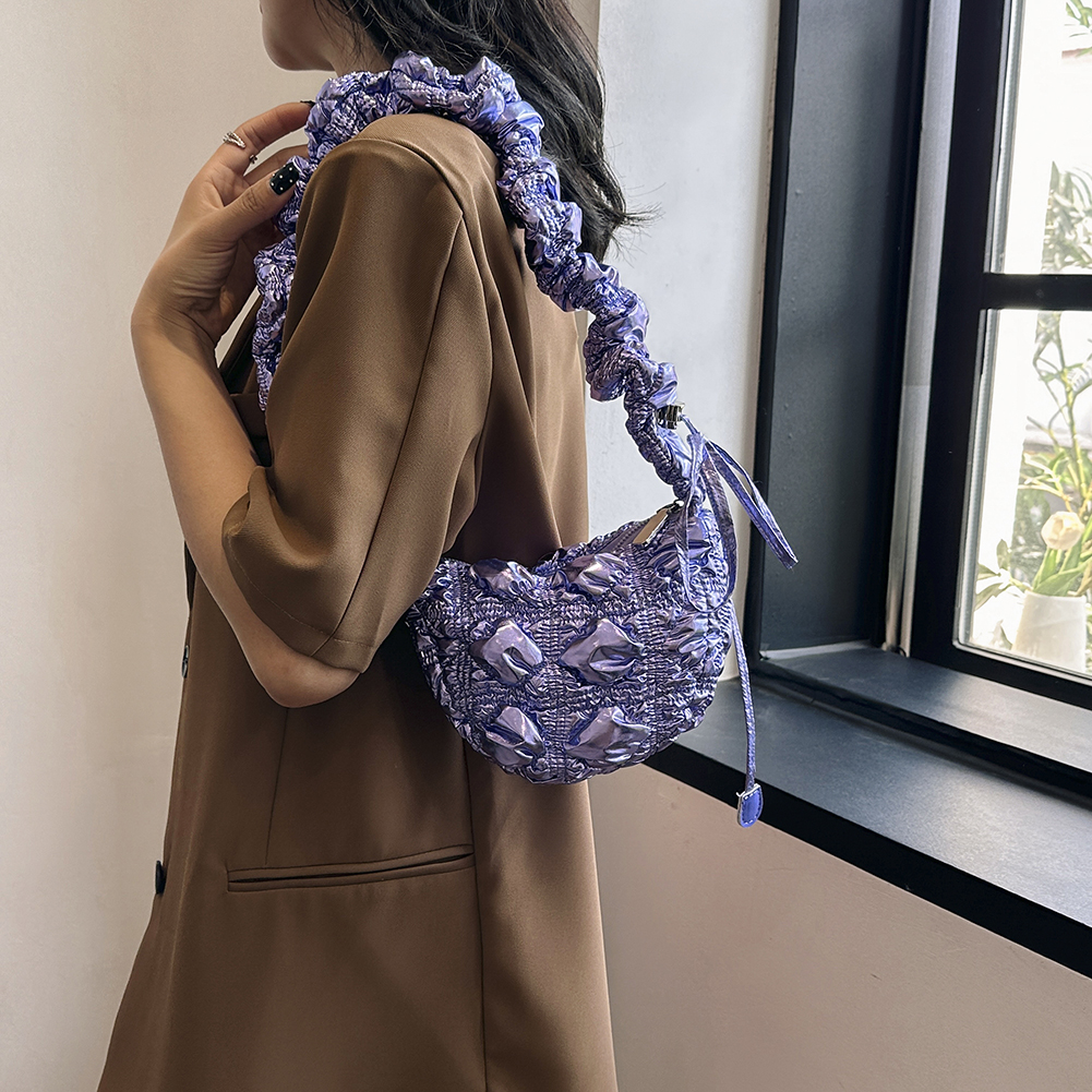 Laser Glossy Quilted Crossbody Bags for Women Fashion Handbags and Purses Designer Totes bags Pleated Padded Small Shoulder Bag