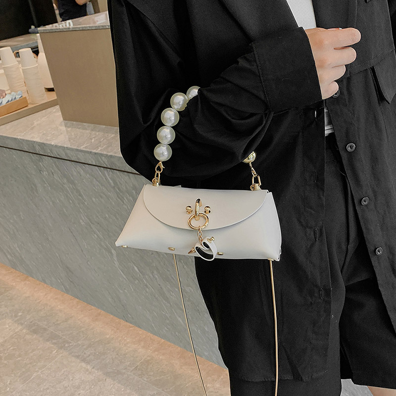 Fashion Mini Women Handbag Leather Shoulder Bags Pearl Chain Clutch Purse Luxury Trendy Women Crossbody Messenger Bag Hand Pouch
