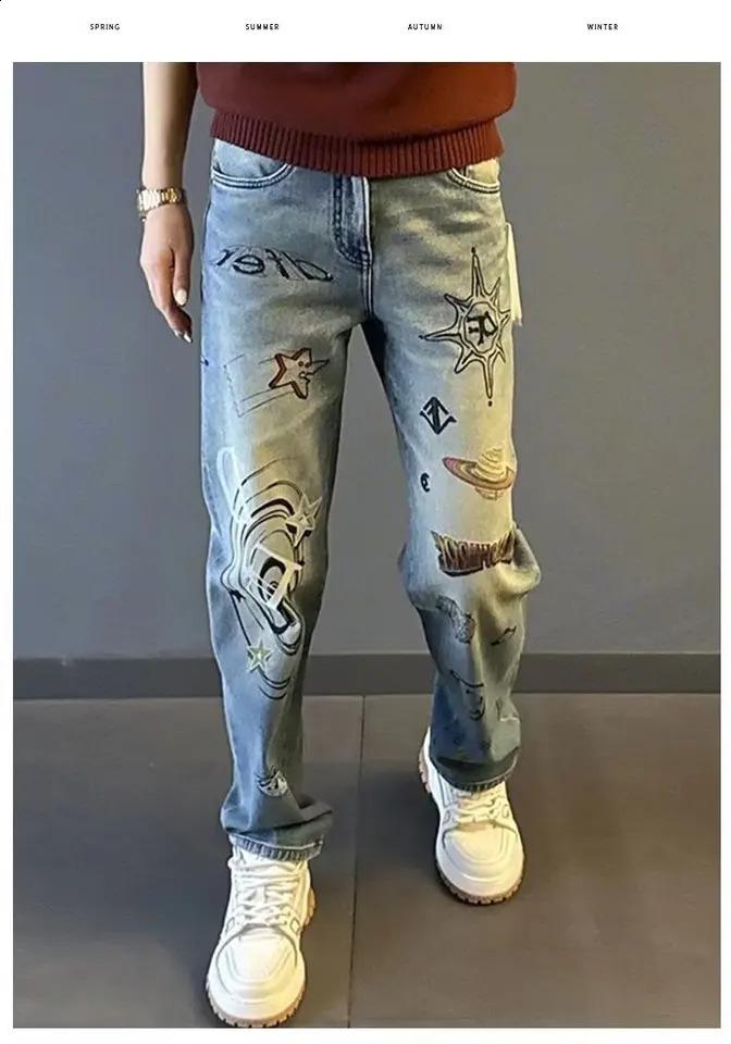 Mens blue denim jeans with letter printing Italian street style denim pants high-quality mens ultra-thin suitable for denim shorts size 38 240829