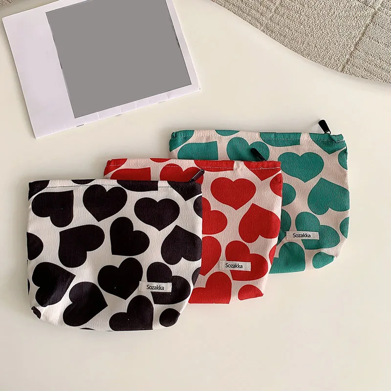 Red Black Green Heart Printed Cosmetic Bags for Women Corduroy Large Makeup Bags Organizer Travel Phone Toiletry Wash Bags
