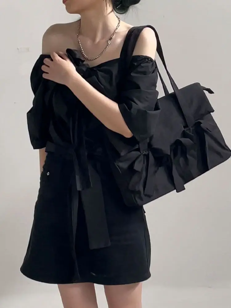 lLEFTSIDE New Style Simple Nylon Tote Bag For Women Solid Color Korean Fashion Handbag 2023 Trend Shoulder Bag Handbags