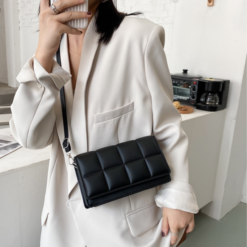 Literary Shoulder Bag Women's Autumn and Winter New Trend Women's Bag Designer Crossbody Bag Trendy Women's Bag