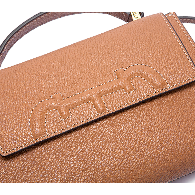 Classic Women's Shoulder Bag, Crossbody Bag, Luxurious Retro Fashion Exquisite, Solid Color Design, Elegant and Versatile