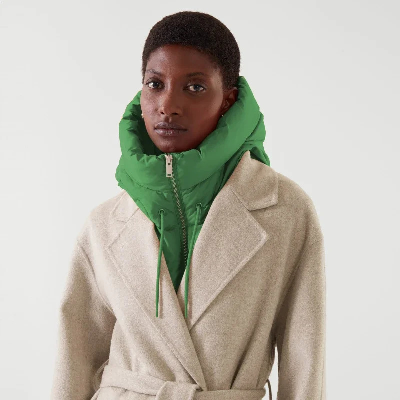 Winter Ultralight Down Hooded Hats for Women Men Warm Ring Scarf Balaclava Hat Neck Zippper Drawstring Coat Scarf Short Tank Top 240723
