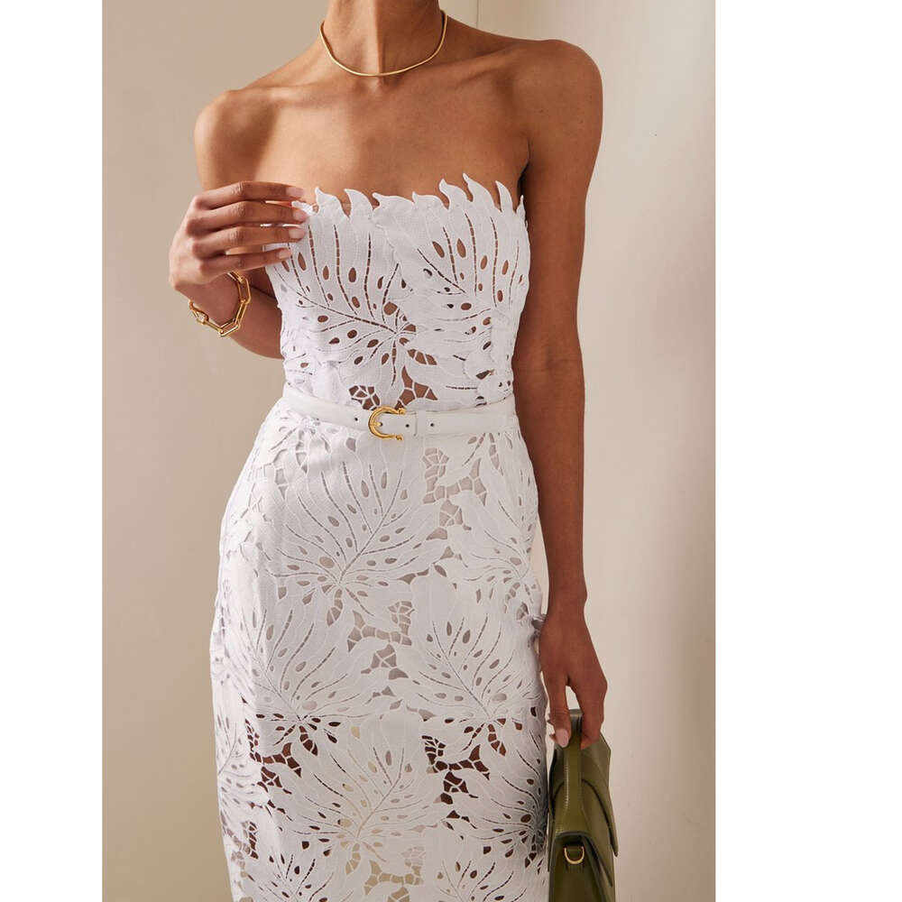 New strapless maple leaf water-soluble lace with waist belt slim fitting bandage dress small formal dress seaside vacation style