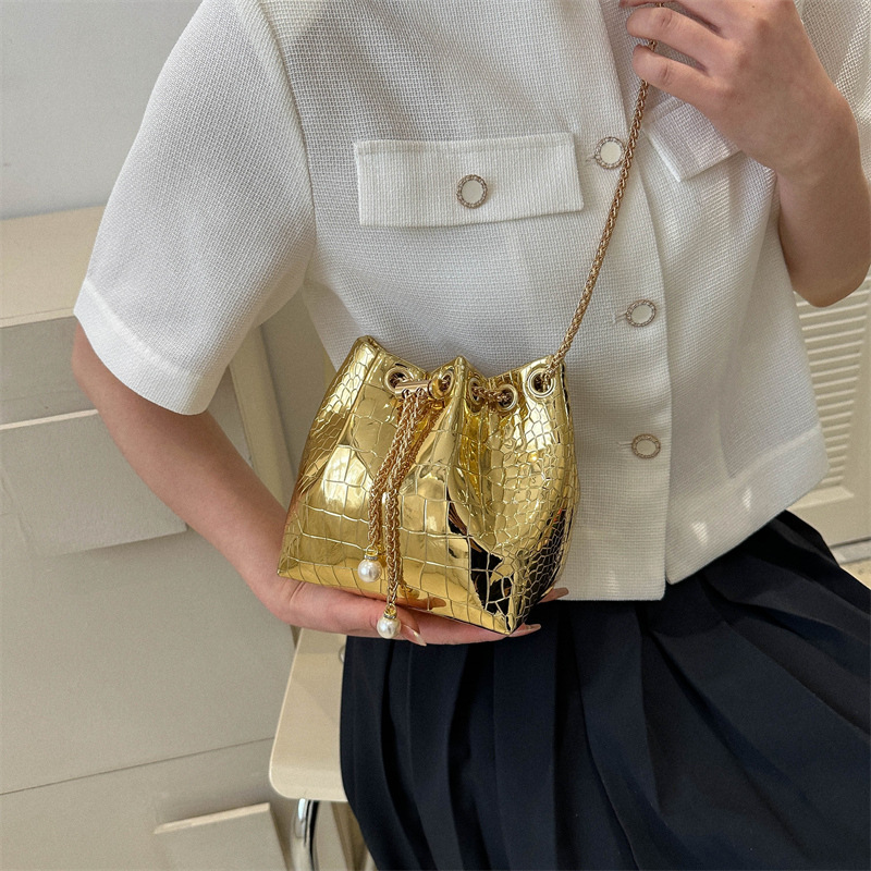 2023 Trend Sequin Women Shoulder Bag Chain Crossbody Bucket Handbag Tote Female Messenger Bags for Women Ladies Designer Bag