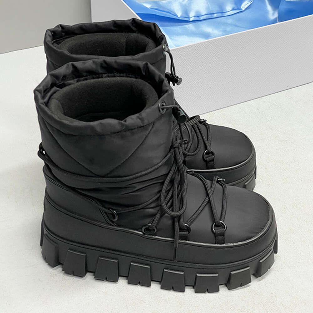 designer boots plaque snow boots re nylon gabardine apres ski boots lace up booties winter shoes 635